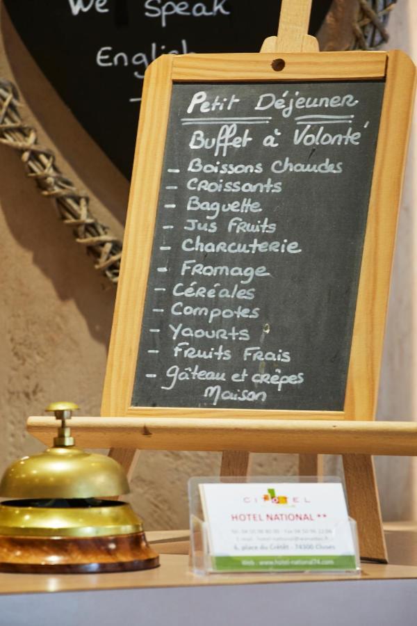 Cit'Hotel Le National Cluses Bagian luar foto